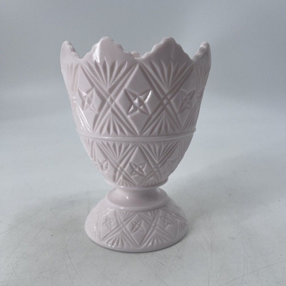 Vintage Napco Jeanette Shell Pink Milk Glass Footed Compote Vase Pastel Spring - Picture 2 of 7
